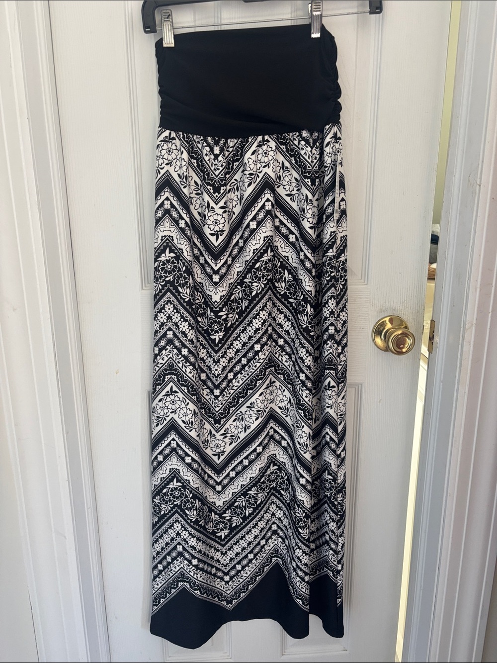 Black/white Maxi Skirt Apt 9
